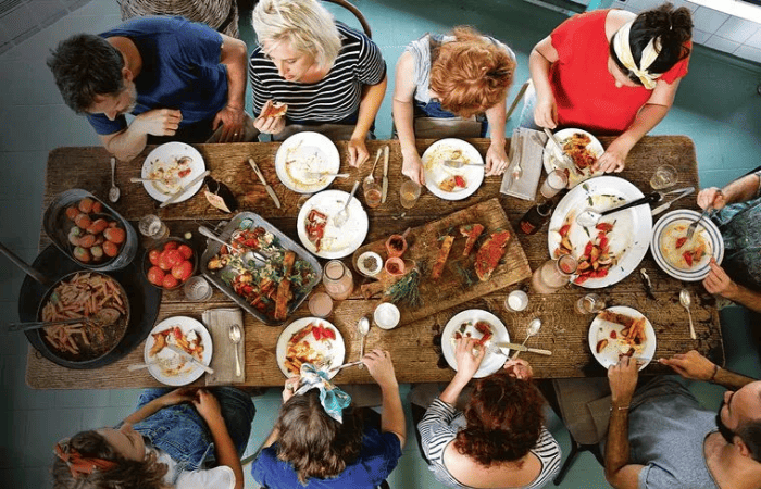 Shopping & Dining Team Building - High Schools in Irvine.