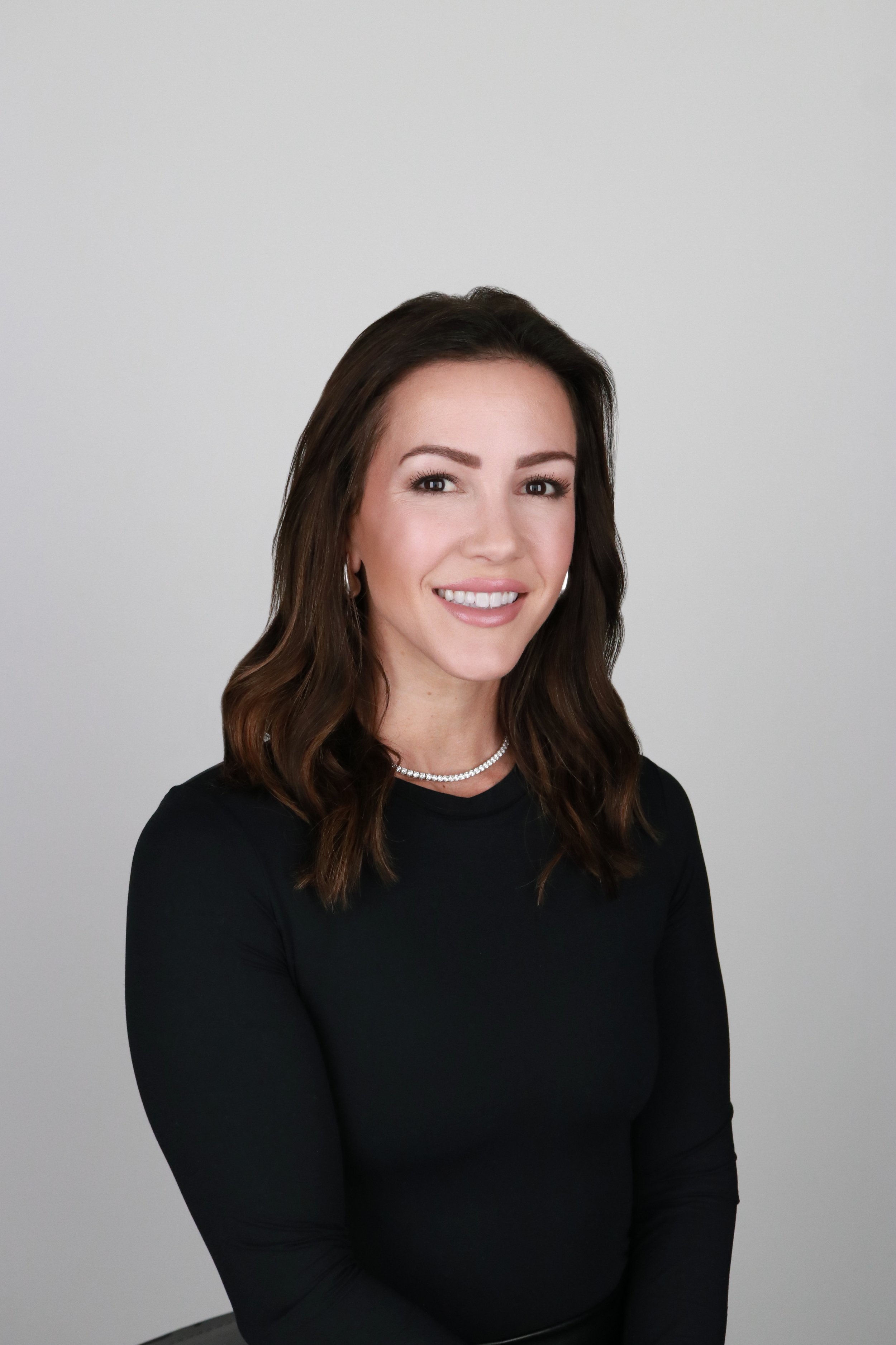 Women's Headshot in black