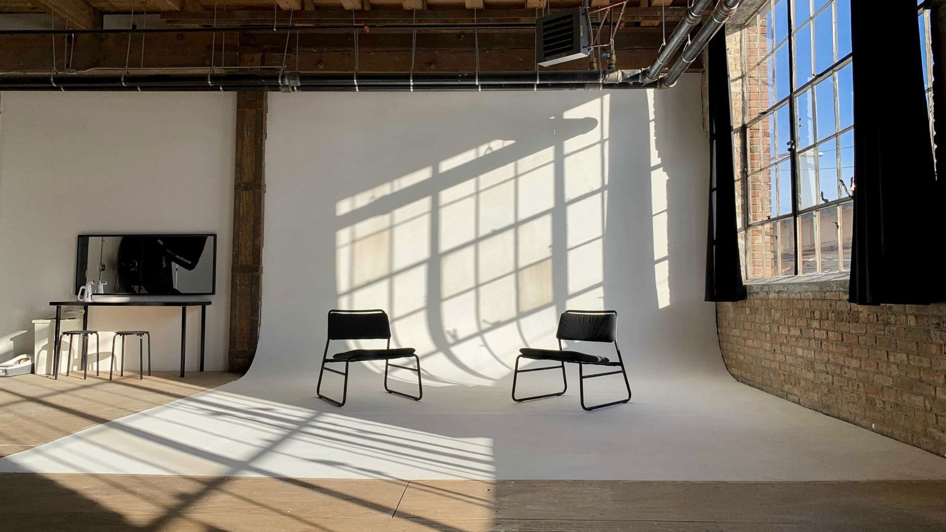 6. Mikspaces. Photo Studios in Chicago