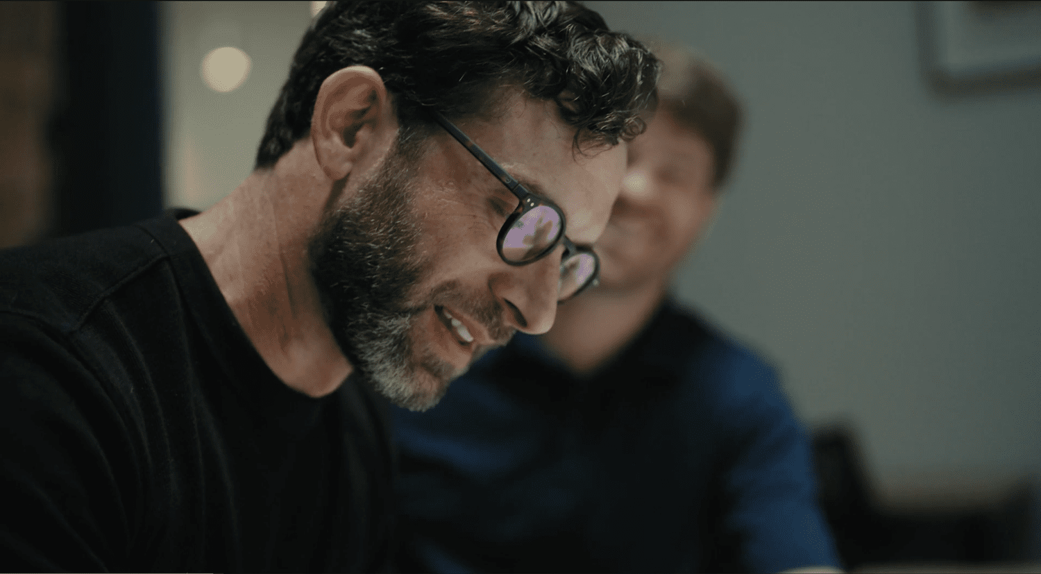 Top 10 Tips for Preparing Your Headshot Before a Job Interview